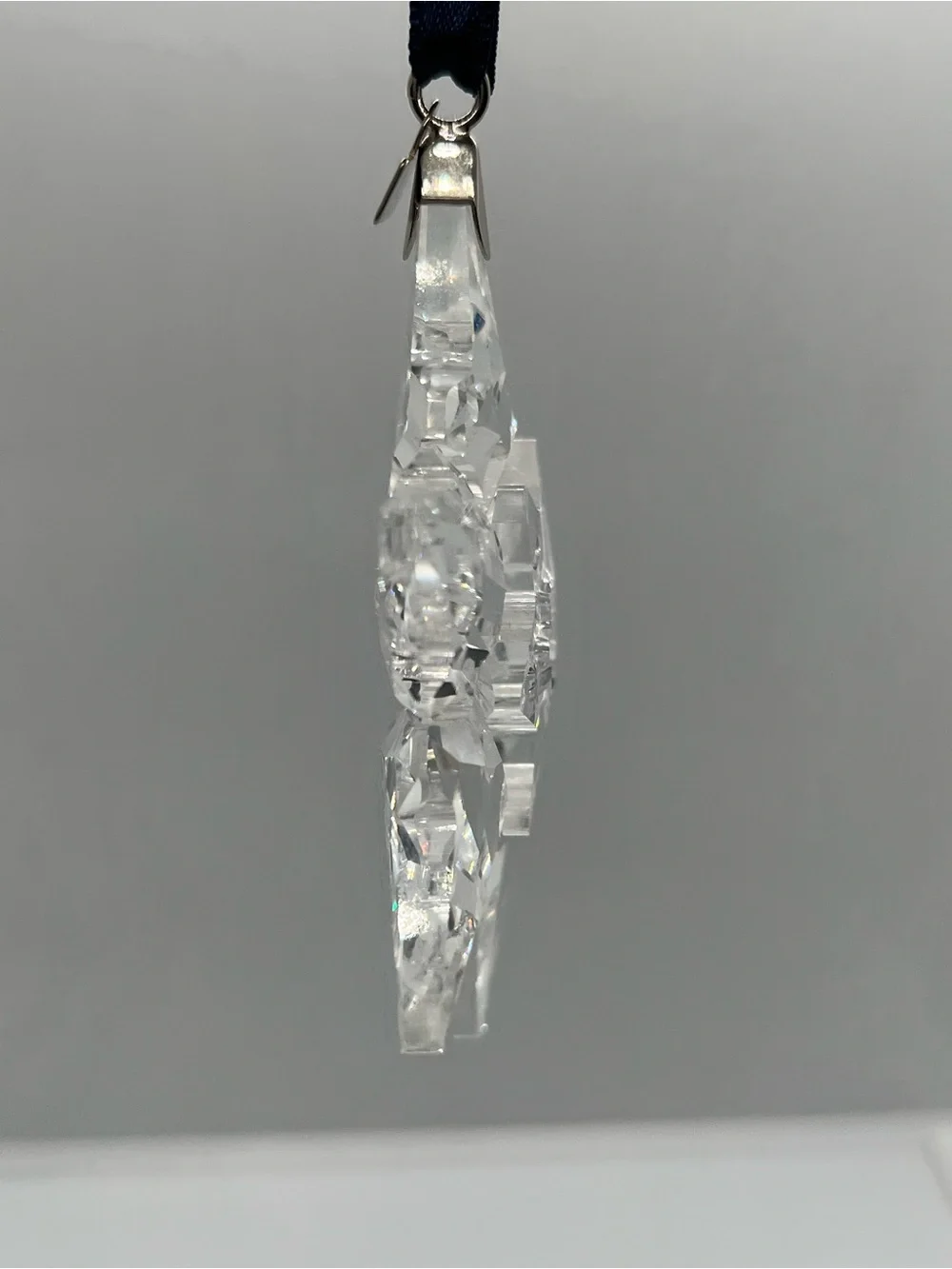 Swarovski Crystal 2000 Annual Ornament w/ Box